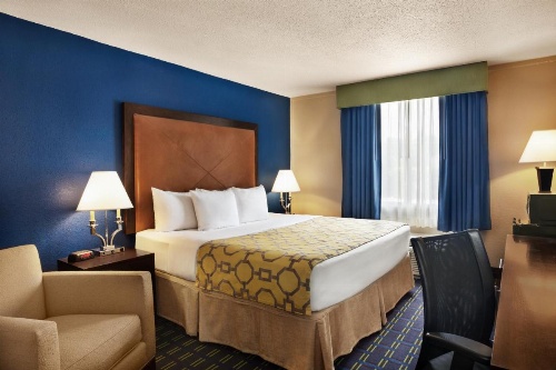 Express Inn and Suites image 13