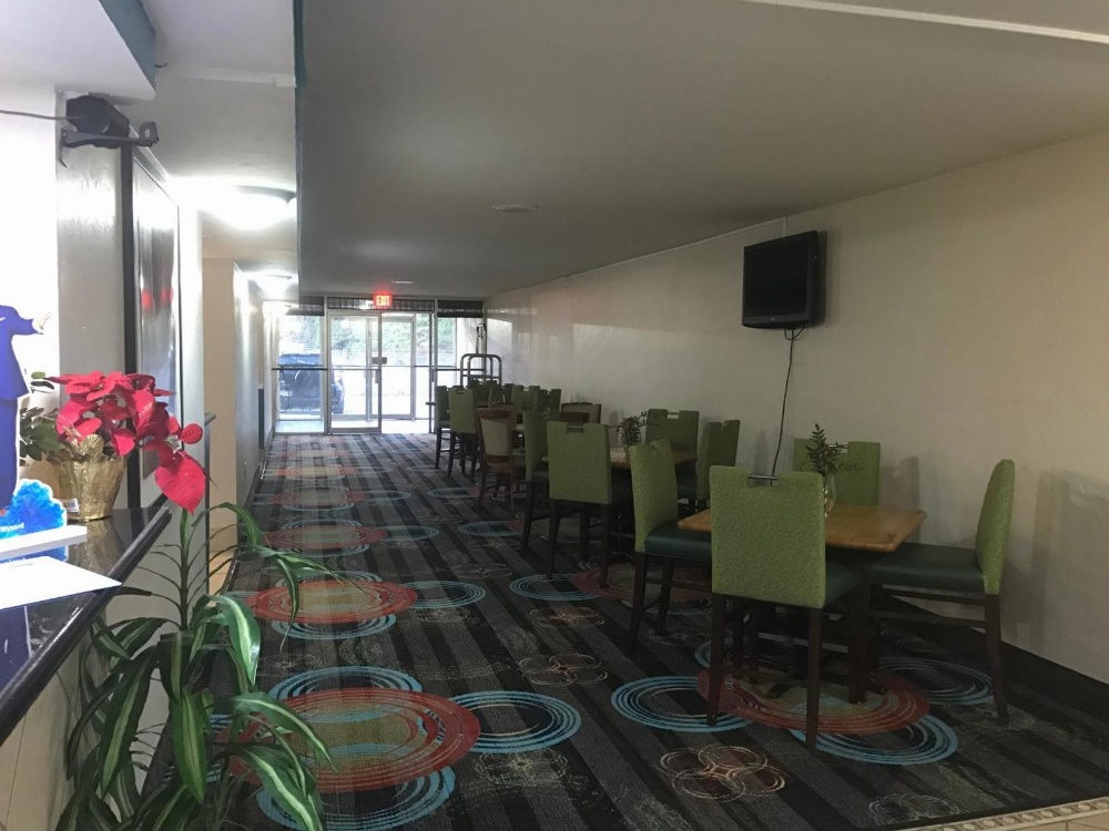 Express Inn and Suites Main image