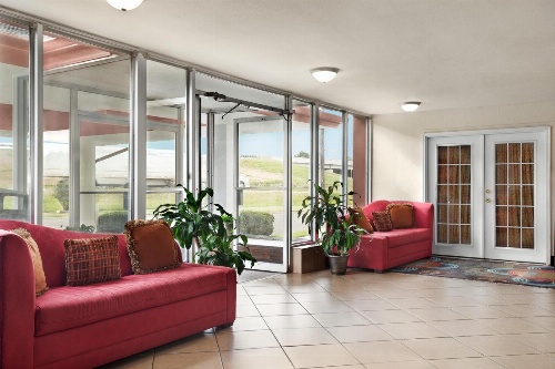 Express Inn and Suites image 4